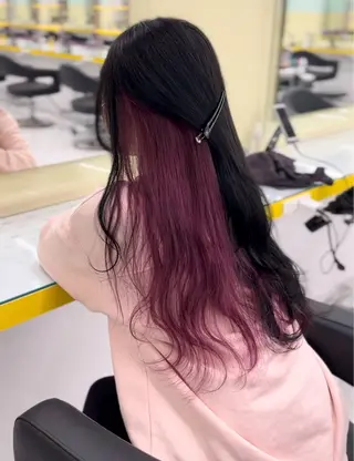 ロング 🍀yuria/ハイ トーン/ペールカラーのヘアスタイル