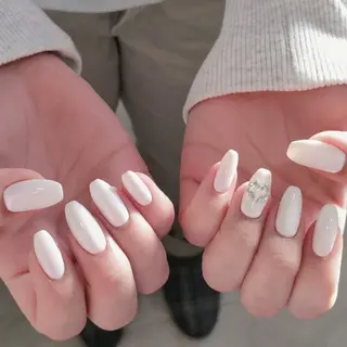 ネイル カルフール リル MOEのネイルデザイン