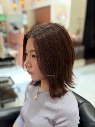ミディアム カラー Aphrodite 横手 亜紀のヘアスタイル