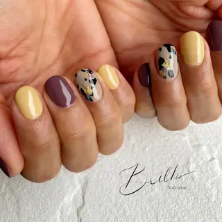 ミディアム Brilho SERIHOのネイルデザイン