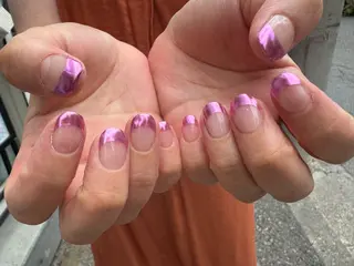 ネイル LAVISH 大和店 emi・:*+のネイルデザイン