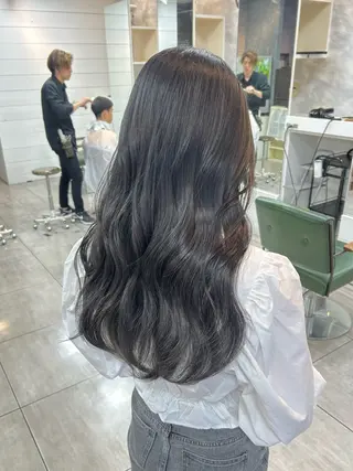 ロング レイヤー/艶髪カラー 森本くるみのヘアスタイル