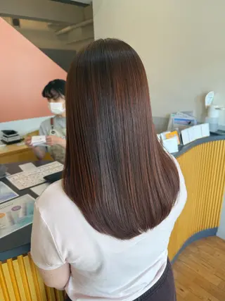 セミロング 髪質改善/ハイライト 白髪ぼかし/艶カラーのヘアスタイル