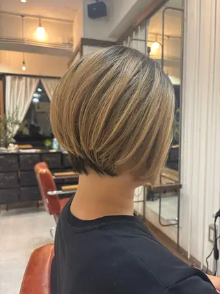 ショート 宇留間 涼香のヘアスタイル