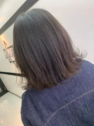 カラー Itsuki .のヘアスタイル