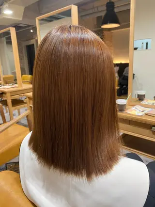 ミディアム 鍋島 平のヘアスタイル