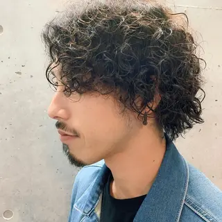 ショート パーマ メンズ 中川 竜誠のヘアスタイル