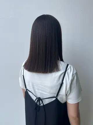 ミディアム 小池 楓のヘアスタイル