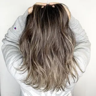 セミロング カラー 💛カラー大人気💛 c i a t eのヘアスタイル