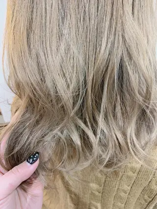 セミロング やました りなのヘアスタイル