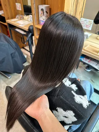 ロング パーマ 伊藤 旭華のヘアスタイル