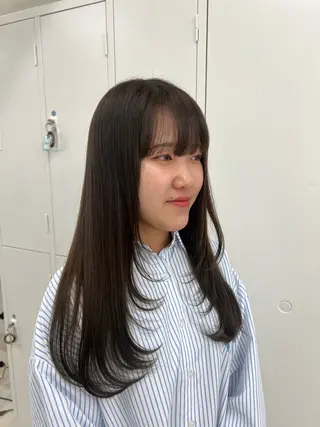 ロング リコ 渋谷 ハッシュカットのヘアスタイル