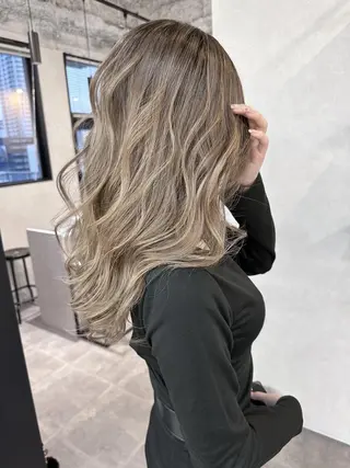 セミロング カラー ヘアアレンジ 💎lino _by _ACNE💎 🧸のヘアスタイル