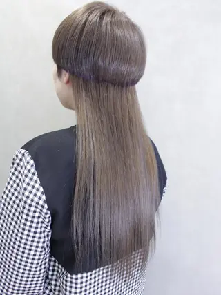 ロング カラー ヘアアレンジ lani ブリーチ /ダブルカラーのヘアスタイル