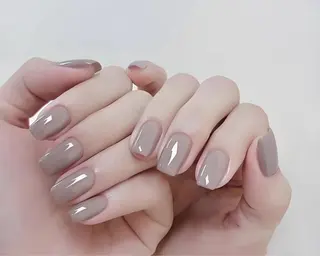 劉 コンのネイルデザイン