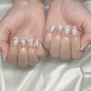 ネイル L'oeillet HIBIKIのネイルデザイン