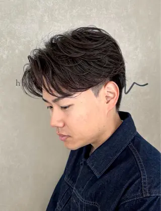 パーマ メンズ 濱口 健慎のヘアスタイル