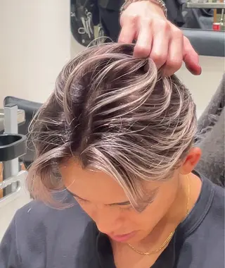 ショート カラー メンズ デザインカラー🌈/ ハイトーン/たけるのヘアスタイル