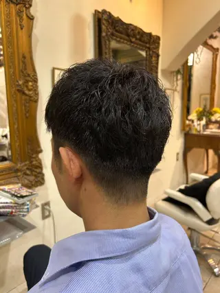 メンズ タテイシ アサノのヘアスタイル