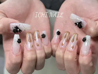 ネイル 🍪 YOSHI🧋のネイルデザイン