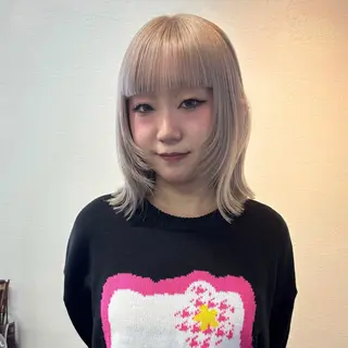 ミディアム カラー メイ ☪️のヘアスタイル