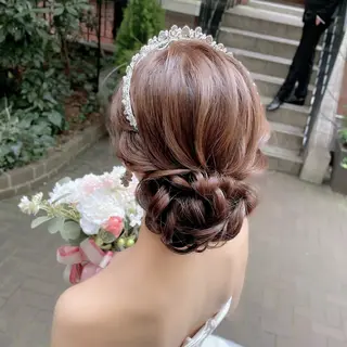 ヘアアレンジ ヘアセットメイク専門 ダーリンダーウィンのヘアスタイル