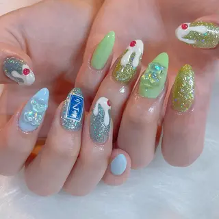 ネイル Maya 🧊🫧‪／渋谷のネイルデザイン