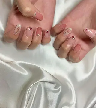 ミディアム カラー パーマ ヘアアレンジ メンズ キッズ ネイル マツエク・マツパ el. by Aoのネイルデザイン