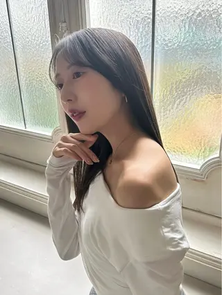 ロング カラー ブリーチなし艶髪 ベージュ🎀Rinaのヘアスタイル
