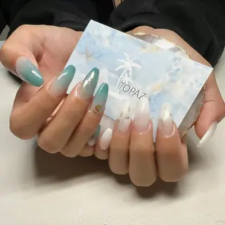 ネイル TOPAZ Ayumiのネイルデザイン