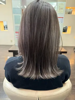 セミロング 坂田 龍哉のヘアスタイル