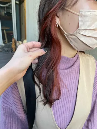 セミロング カラー パーマ ヘアアレンジ ハイトーンカラー🤍 山下 優華のヘアスタイル