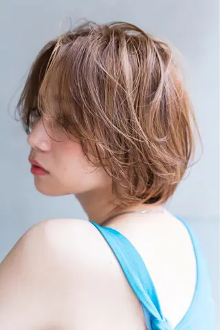 ミディアム カラー パーマ 新宿/韓国ヘア/ 髪質改善ストレートのヘアスタイル
