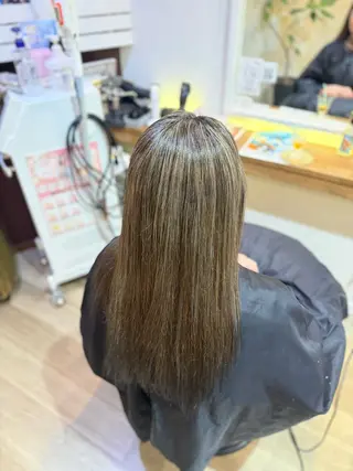 セミロング 武原 虹音のヘアスタイル