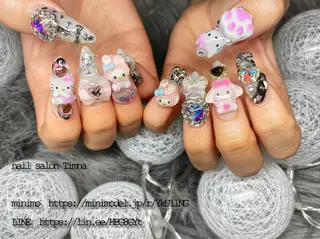 ロング NAILSALON 🍔Timna🍟のネイルデザイン