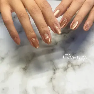 ネイル Giverny .のネイルデザイン
