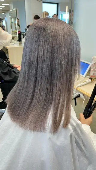 ミディアム カラー 暖色/ブリーチカラー 🎀 M i k uのヘアスタイル