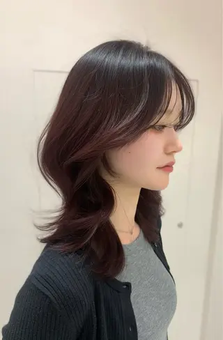 ミディアム カラー ヘアアレンジ レイヤーカット/ 小塩 萌々香のヘアスタイル