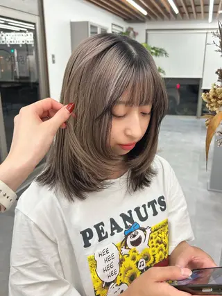 ミディアム カラー 田村 雪華のヘアスタイル