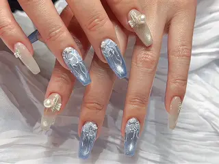 セミロング SyiSyu なんば本店のネイルデザイン