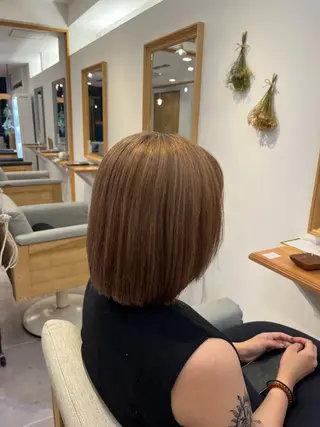 カラー 倉垣 唯のヘアスタイル