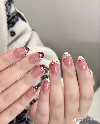 ネイル Hy nailsのネイルデザイン