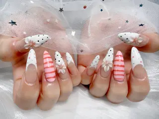 NiKa Nailのネイルデザイン