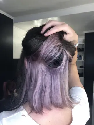 ミディアム カラーモデル🩶 Hinaのヘアスタイル