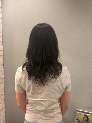 ロング RUDDER 小泉のヘアスタイル