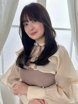 ロング カラー むっちー/超高濃度 水素髪質改善サロンのヘアスタイル