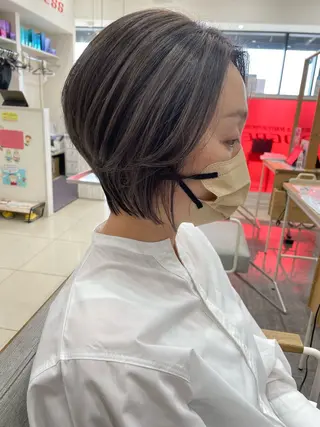 ミディアム PROGRESS‣‣ 福澤 可音🐯🐝のヘアスタイル