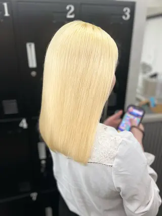 セミロング カラー 透明感カラー特化🫧 🦋栗原🦋のヘアスタイル