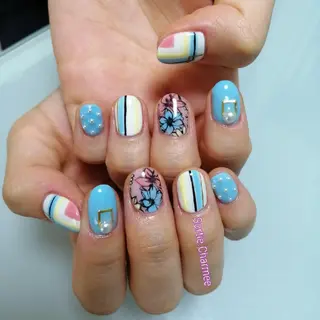 ネイル . MARINAのネイルデザイン