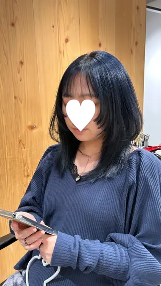 ミディアム カラー スキバサミを使わない カット🌼唯🌼のヘアスタイル